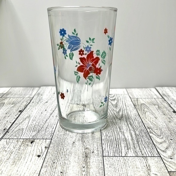 Firna Indonesian Vintage Floral Tumblers (Set of 4) - Picture 6 of 16